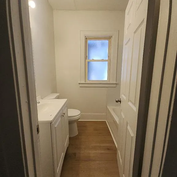 1361 Ellsworth St — Photo 6