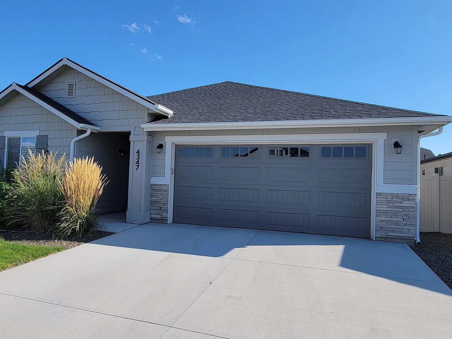 3 bed, 1523 sqft, $2,350 — Photo 2