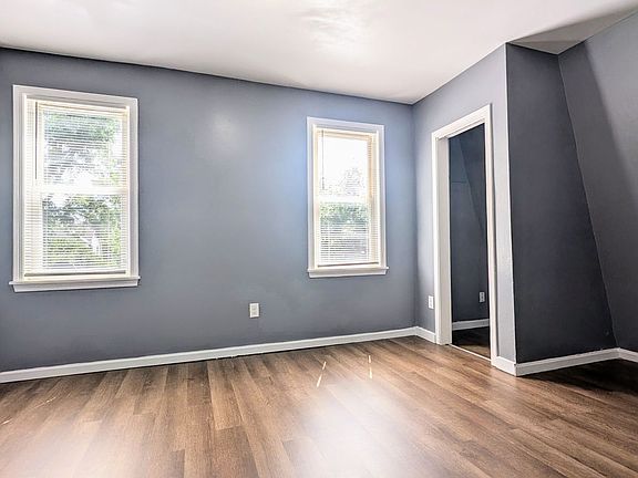 2nd image of 602 Egleston Ave #2