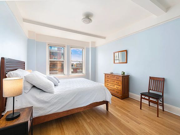 2nd image of 245 W 107th St APT 14D