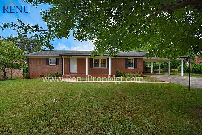 1st image of 609 Carolina Ave N