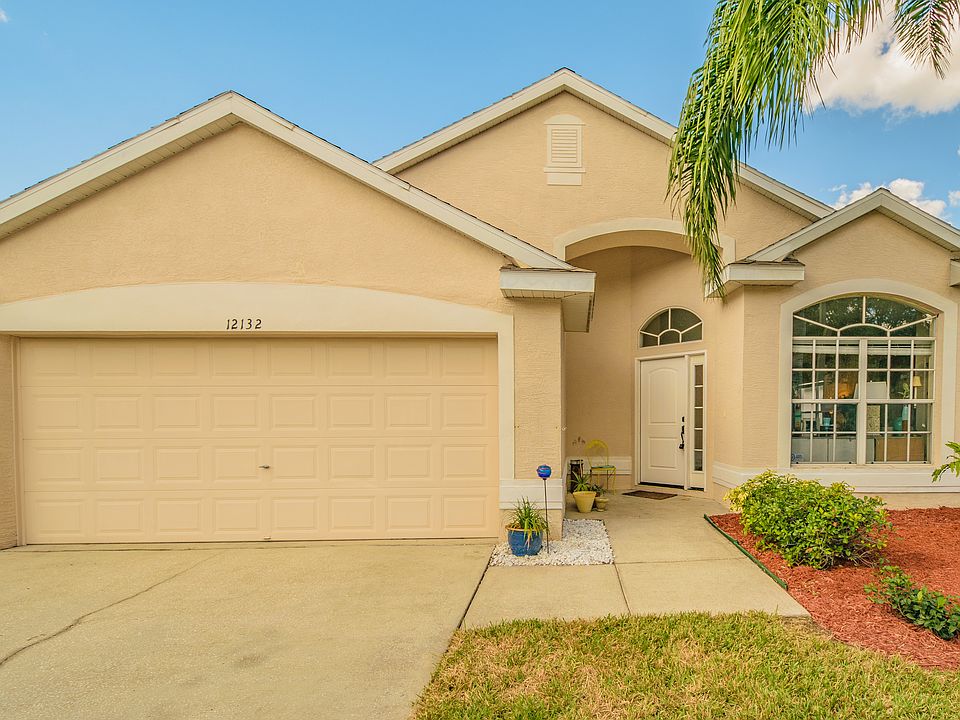 1st image of 12132 Bishopsford Dr
