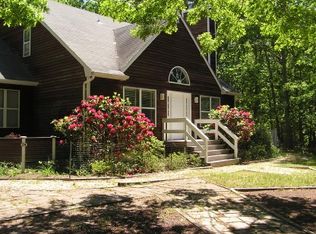 54 Hillside Dr E, Sag Harbor, NY 11963
