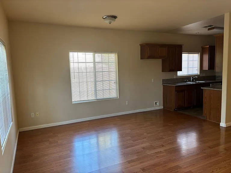 6855 Carnation Ave — Photo 3
