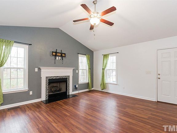 5th image of 651 Lockwood Dr