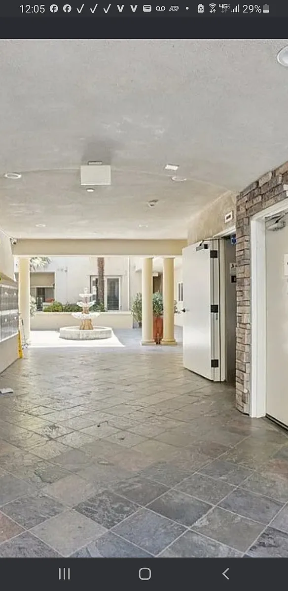 Building Photo - 15206 Burbank Blvd #211