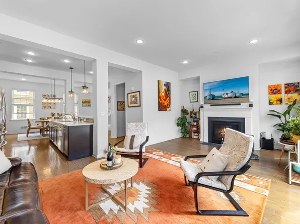 109 Roosevelt Dr, Wood Ridge, NJ 07075