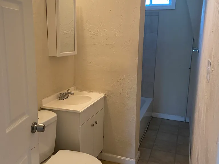 2 Euclid Ave #1 — Photo 11