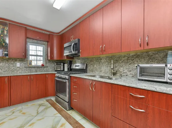 147-26 72 Avenue #186A, Kew Garden Hills, NY 11367