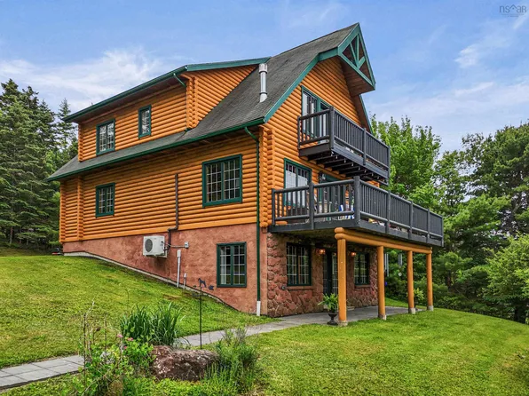 12895 Peggys Cove Rd, Tantallon, NS B3Z 2K3