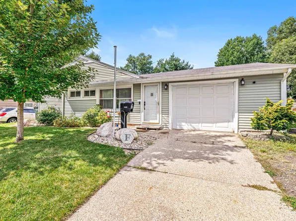 1349 Catherwood Dr, South Bend, IN 46614
