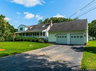 75 Dawley Rd, Griswold, CT 06351