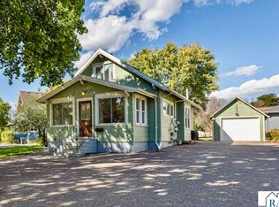 950 E Main St, Mankato, MN 56001