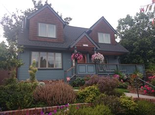 7347 14th Ave NW, Seattle, WA 98117