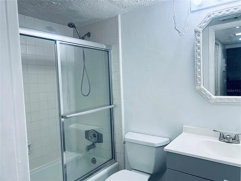 5467 Hansel Ave #H-15 — Photo 24