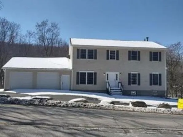 451 Route 447, Newfoundland, PA 18445