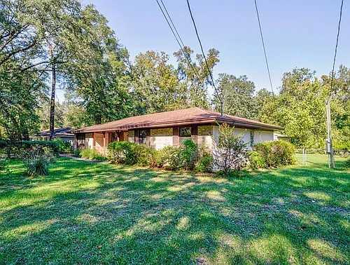 2165 Hill Rd Photo 1