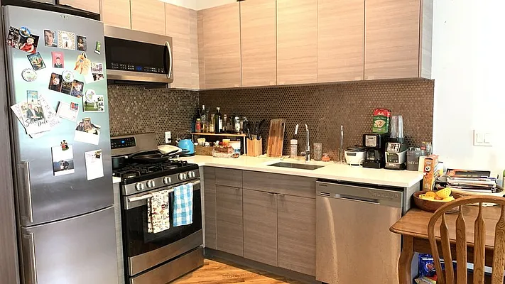 Rented by Nooklyn NYC LLC | media 4