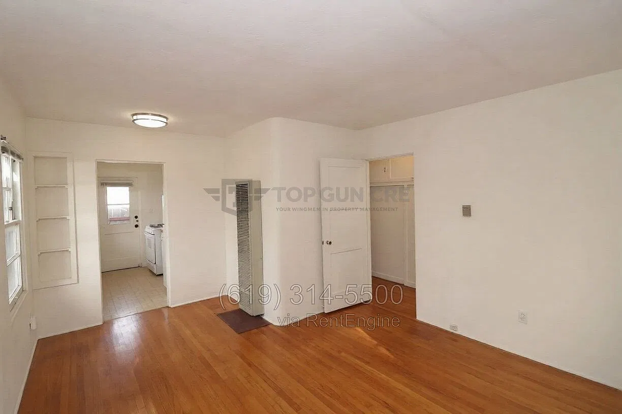 1 bed, 1.0 bath, 461 sqft, $2,045 — Photo 2