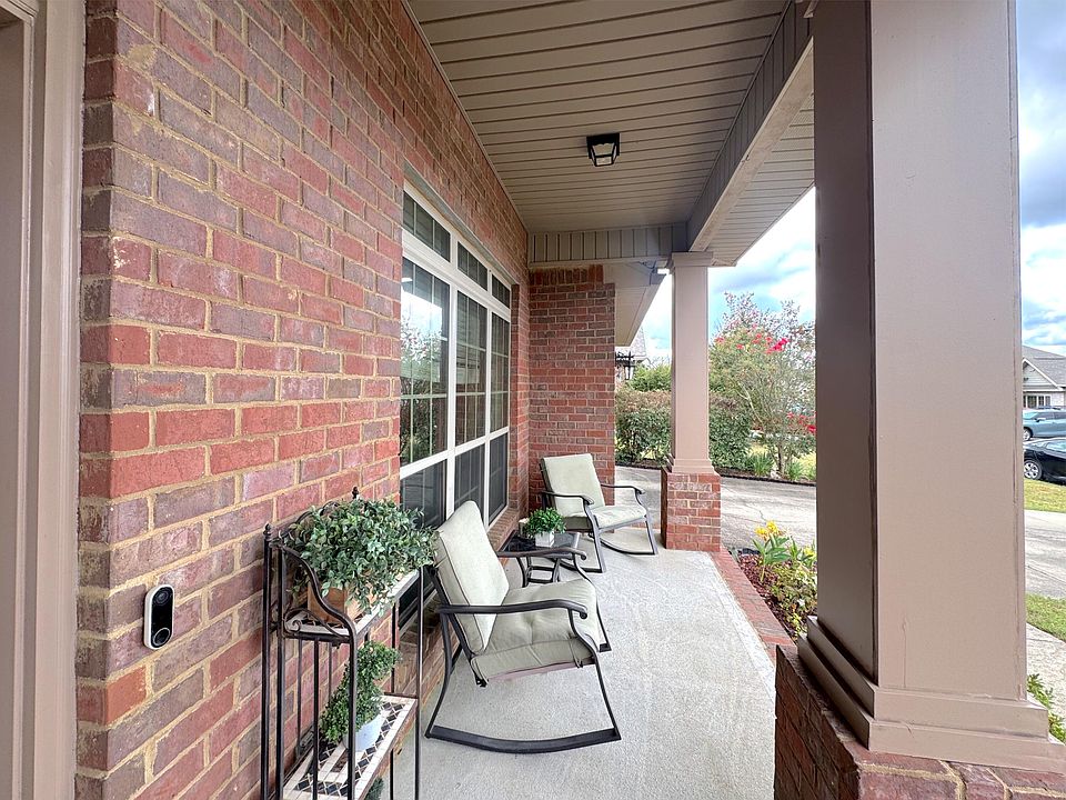 1st image of 223 Paradise Palm Cir