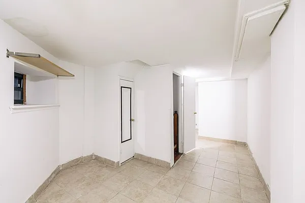 Rented by Sky Management | media 26