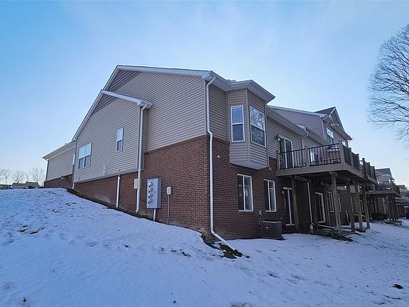 2nd image of 3059 Bridgewater Rd