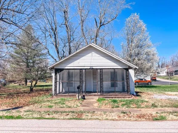 217 N Green St, Providence, KY 42450