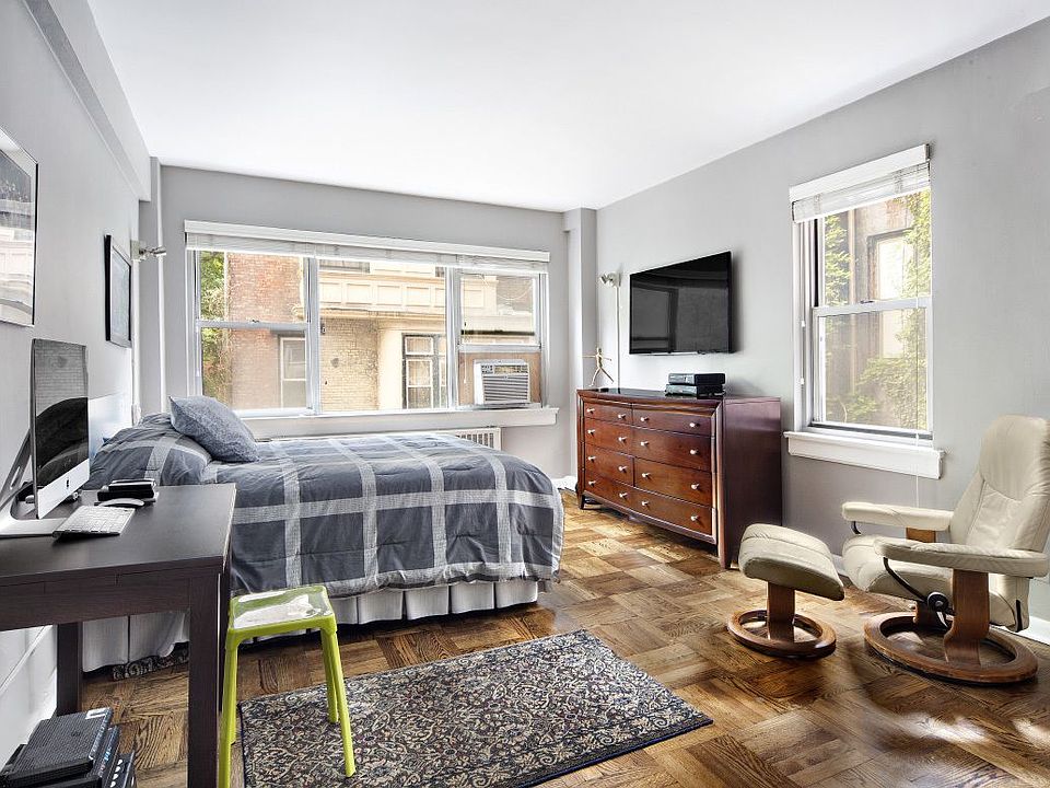 1st image of 288 Lexington Ave APT 2H