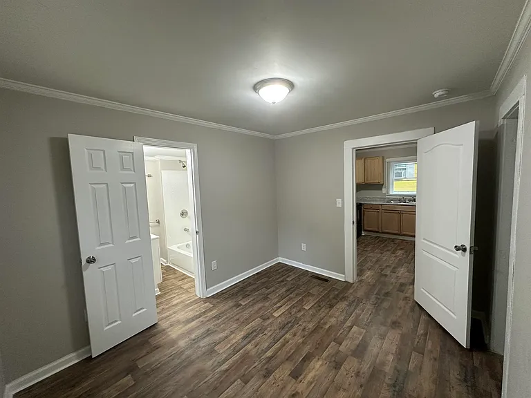 416 Airline Ave — Photo 11