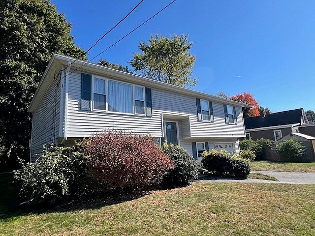 2nd image of 23 Iona Ave