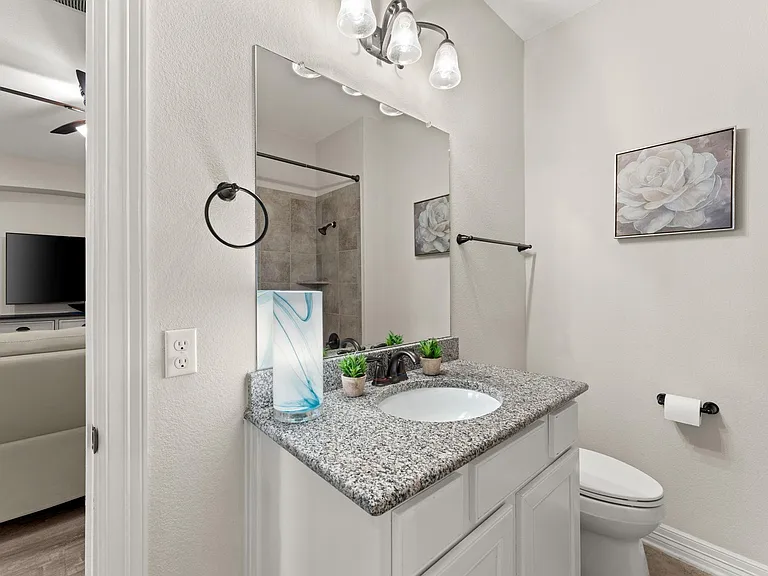 319 Lombardia Dr #21B — Photo 21