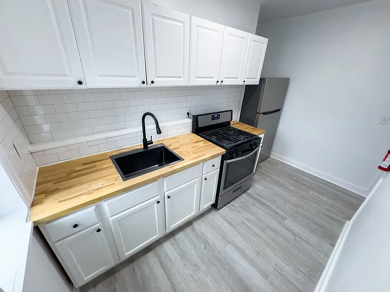 428 Liberty Street — Photo 23