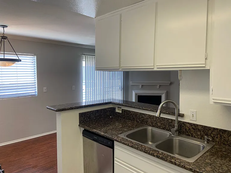 600 N Whitnall Hwy — Photo 20