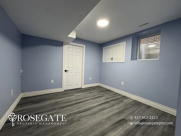 260 Bethune Ave #2 — Photo 9