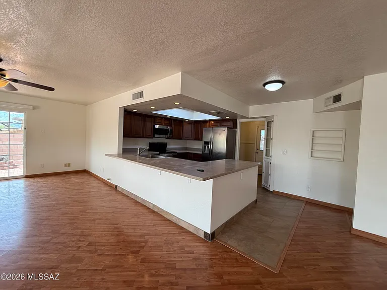 625 N Brown Ave — Photo 7