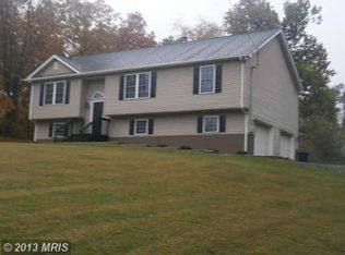 368 Riverside Dr, Harpers Ferry, WV 25425