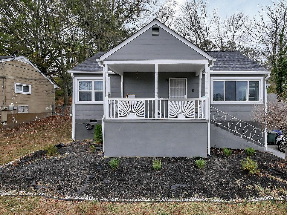 1st image of 313 Hillcrest Ave