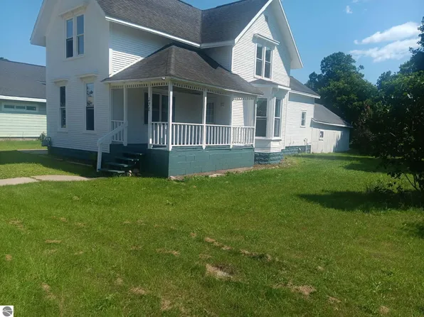 220 E State St, Mancelona, MI 49659