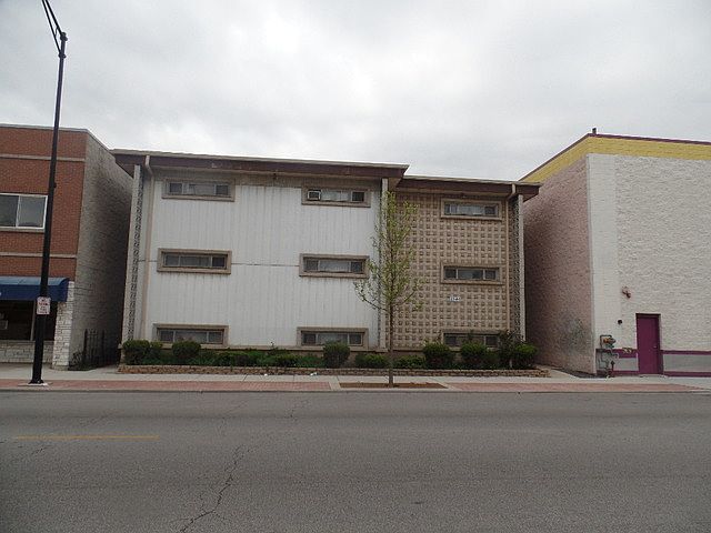 1st image of 2546 N Harlem Ave APT 2A