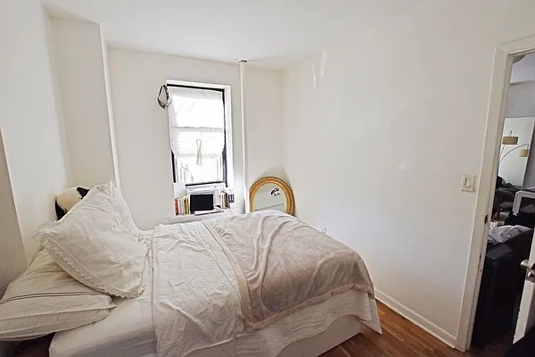 Rented by REAL New York | media 4