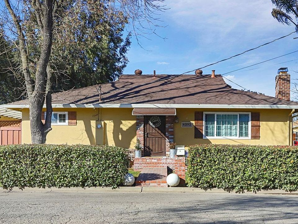 1st image of 4392 N El Dorado St