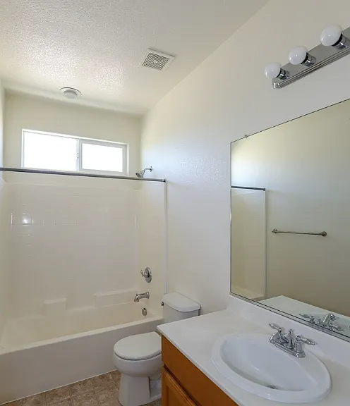 468 Beckman Way — Photo 7