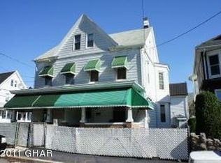 77 N James St, Hazleton, PA 18201