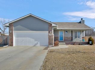 2916 Sumac St, Newton, KS 67117