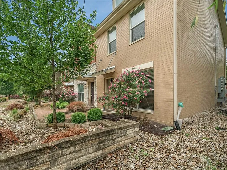1101 Grove Blvd #608 — Photo 38