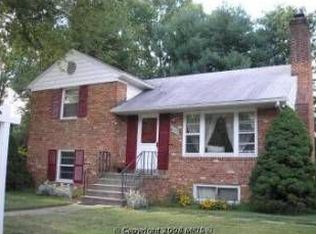 6013 Walton Rd, Bethesda, MD 20817