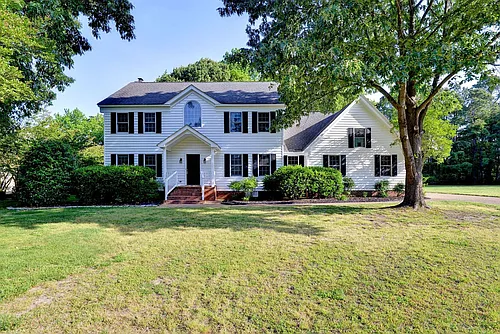 44 Dryden Dr Photo 1