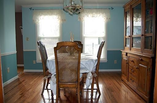 Formal dining room