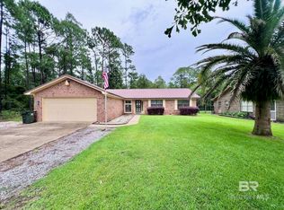 9248 Hammock Rd, Elberta, AL 36530