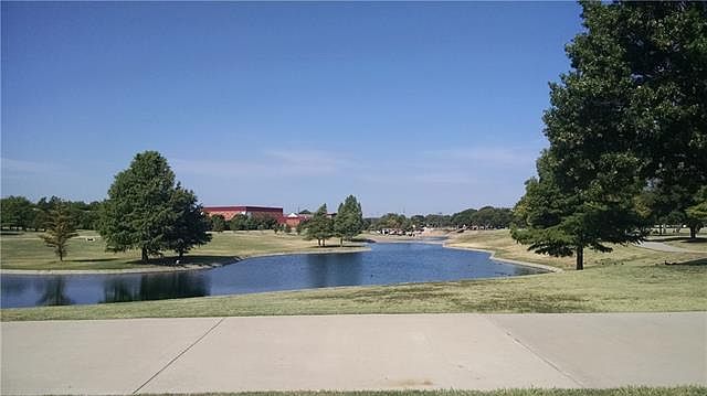 2nd image of 1606 University Dr